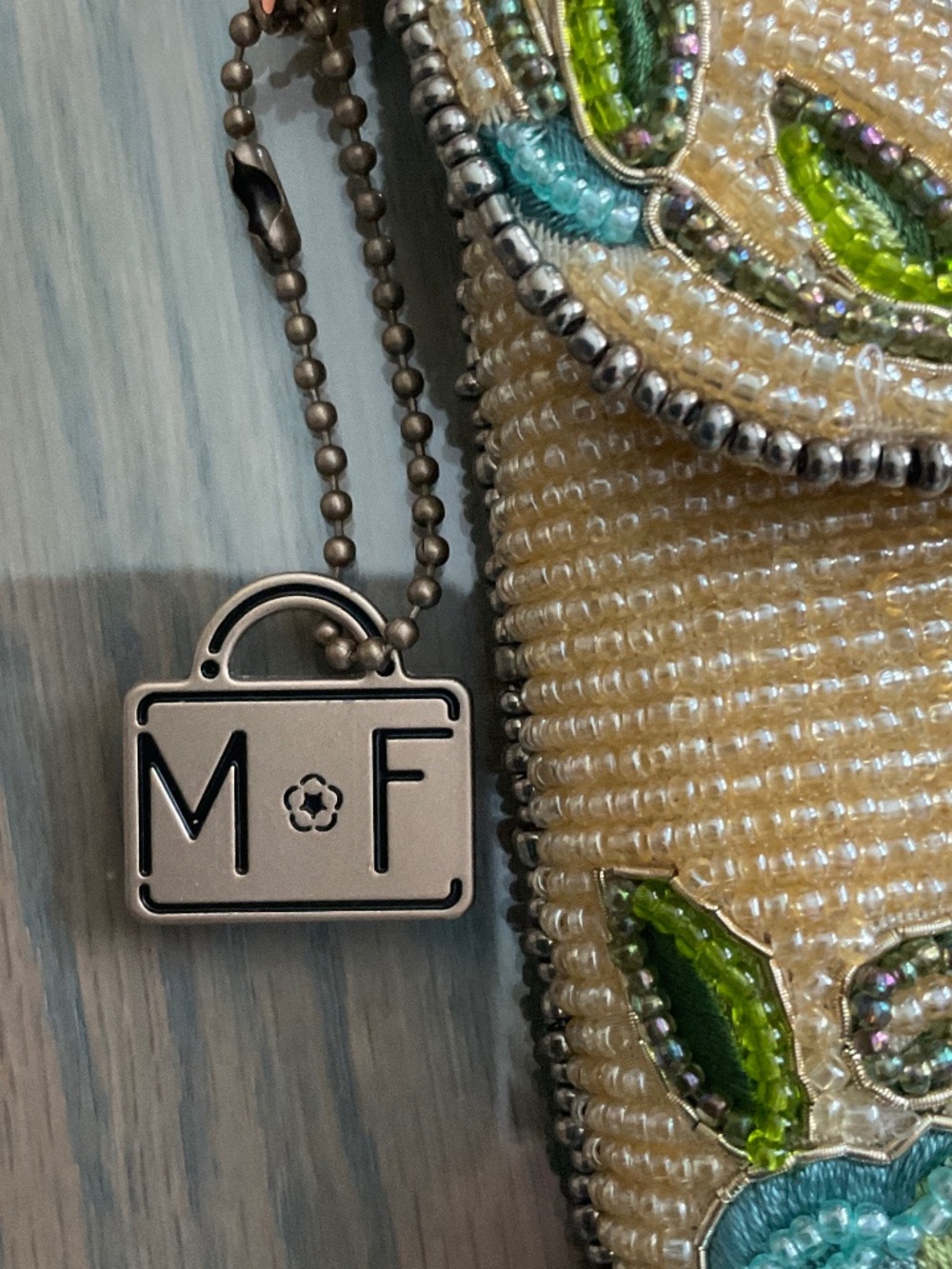MARY FRANCES GORGEOUS BUTTERFLY CROSSBODY/CLUTCH BAG. LIKE NEW!! - Picture 2 of 10